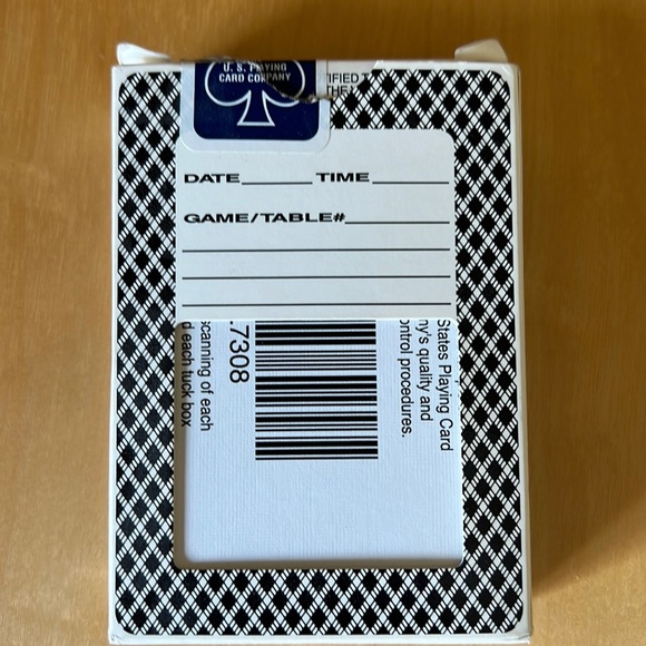 WYNN Encore 3 playing card sets - Picture 8 of 12